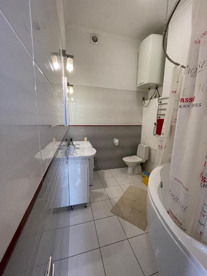 Amazing Passage Apartments Kiev Esterno foto