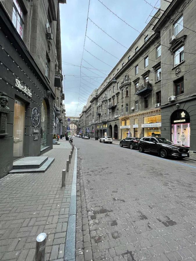 Amazing Passage Apartments Kiev Esterno foto